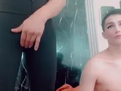 Amateur Live Sex Cam of HilaryRodriguez