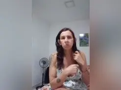 Amateur Free Porn Cam of Gatubelu_75