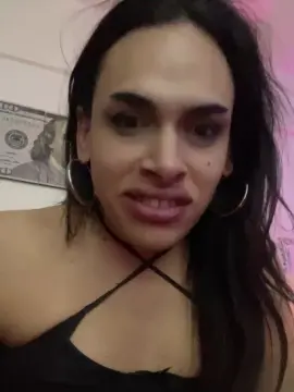 Cam4 Free Live Porn of Tina_____