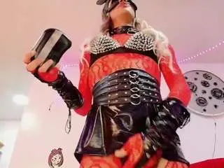 Camsoda Live Sex Cam of mistress-edggy