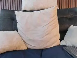 Camsoda Watch Live Sex Cams of shannel-queen
