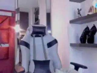 Camsoda Adult Webcam of katadelafontaine