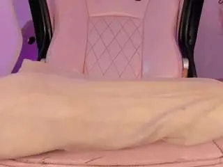 Camsoda Private Sex Chat of mia-royal