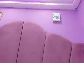 Camsoda Adult Webcams of valeriaaguilar