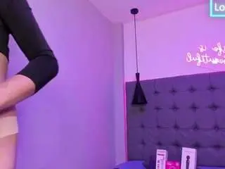 Camsoda Free Porn Cam of scarletcherry18