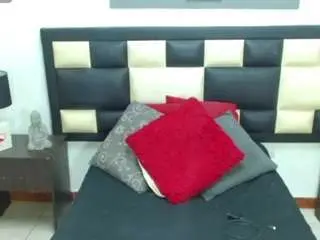 Camsoda Private Sex Chat of sensual-violet