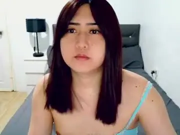 Chaturbate Nude Webcam of tsvictoria12