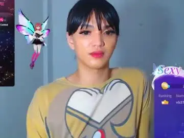 Chaturbate Watch Live Sex Cams of hollywoodbitch