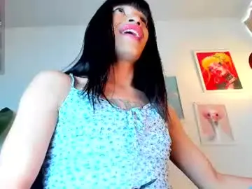 Chaturbate Live Sex Cam of gia_demiee