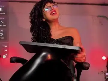 Chaturbate Sex Cam of heka_prudence