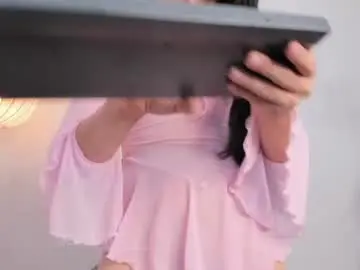 Chaturbate Live Sex Cam of saraah___