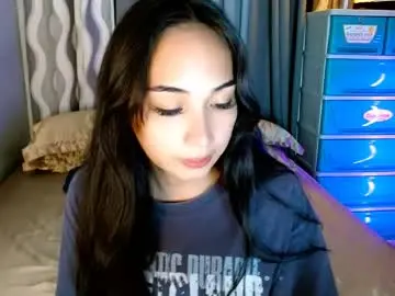 Chaturbate Watch Live Sex Cams of sweetlilly_18