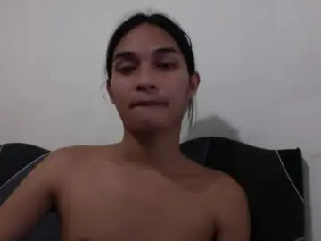 Chaturbate Watch Live Sex Cams of ellorrey