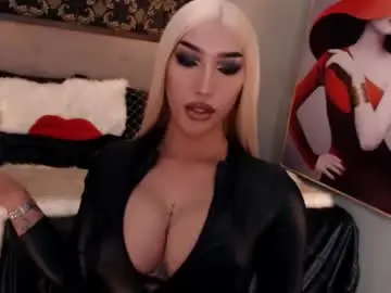 Chaturbate Live Sex Cam of valkyriemajesty