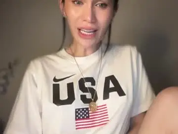 Chaturbate Live Sex Cam of tatika69xxx