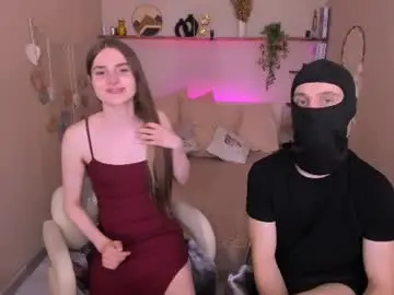Chaturbate Live Sex Cam of roxy_kisss