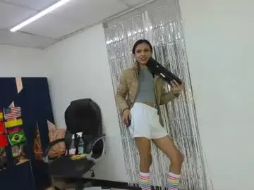 Chaturbate Sex Cam of aisha_hotts777