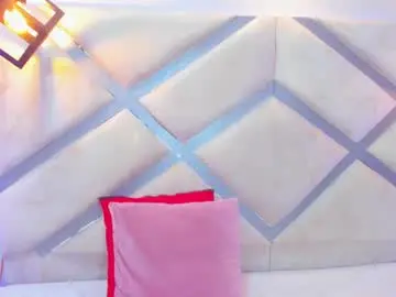Chaturbate Adult Webcam of cami_rouxx