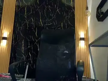 Chaturbate Watch Live Sex Cams of bella_salvatore