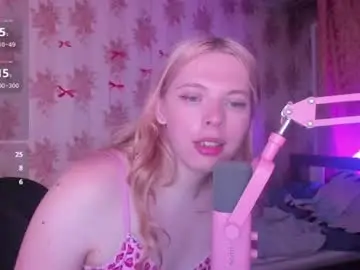 Chaturbate Sex Cam of cutie_bambi_