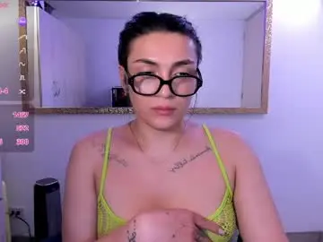 Chaturbate Watch Live Sex Cams of _ericavanderhill_