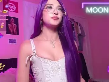 Chaturbate Best live sex cam show of moonfiredance