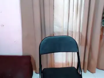 Chaturbate Live Sex of disney_cockdiana69