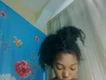 Chaturbate Live Sex Cam of phaosiiia