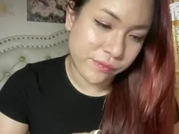 Chaturbate Live Sex Cam of delicious_iya69