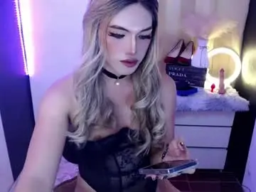 Chaturbate Live Sex Cam of yournaughtykendal