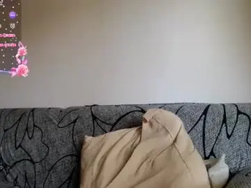 Chaturbate Sex Cam of luara_