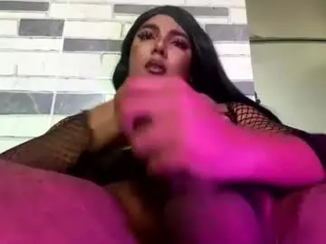 Chaturbate Watch Live Sex Cams of chanelfancy