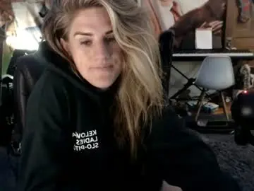 Chaturbate Live Porn of katiecutie_5