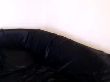 Chaturbate Free Porn Cam of mikyzazo