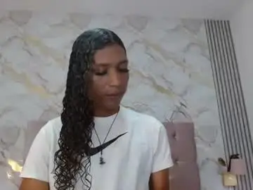 Chaturbate Sex Cam of mia_hiills
