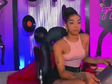 Chaturbate Best live sex cam show of _nickyminach