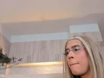 Chaturbate Adult Webcam of camii_desire