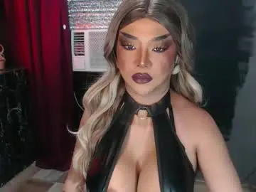 Chaturbate Adult Video Chat of hugecockchristine