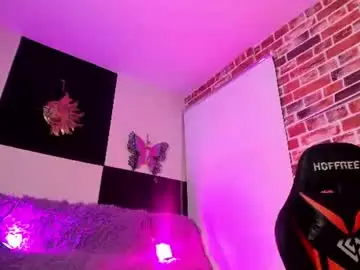 Chaturbate Free Porn Cam of aleja_hill