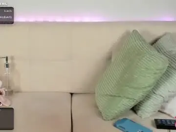 Chaturbate Free Porn Cam of itschloelaurent