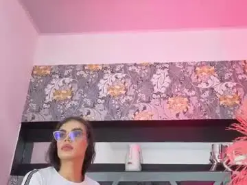 Chaturbate Live Porn of camila_bella_