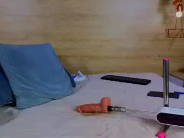 Chaturbate Sex Cam of ella_mon