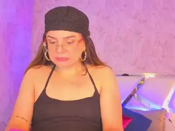 Chaturbate Free Live Porn of april_summer_