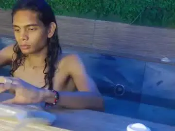 Chaturbate Sex Cam of maxi_max0