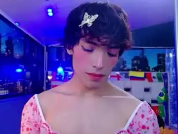 Chaturbate Live Sex Cam of isaacnova