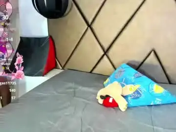 Chaturbate Free Live Porn of penelopeguzman__