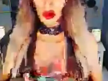 Chaturbate Free Porn Cam of bigbomblhoraine