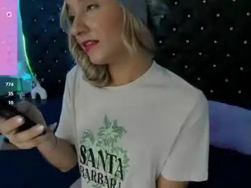 Chaturbate Nude Webcam of bellaroge