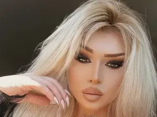 Streamate Live Porn of AlenaRios