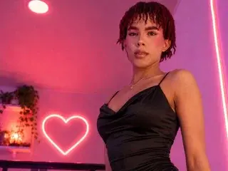 Streamate Live Porn of Micaela_beltran